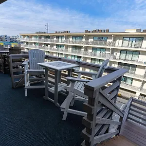 Ocean Block 100 Steps From The Ocean City